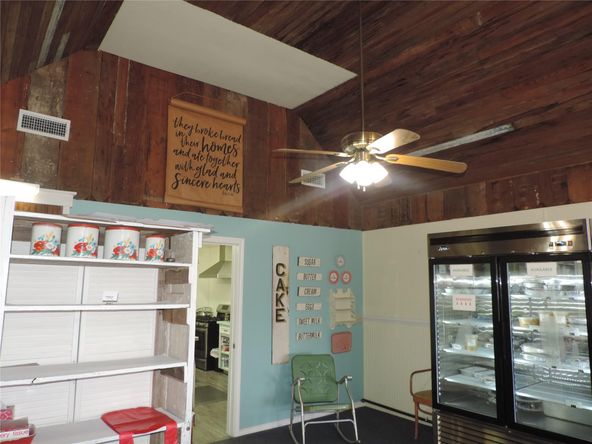 151 E Dallas Ave, Cooper, TX 75432